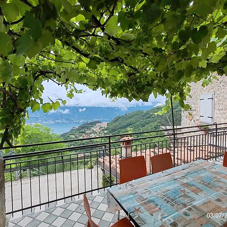 Casa Nel Borgo - Casa Oliva Villa Tremosine Luaran gambar