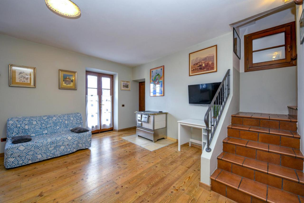 Casa Nel Borgo - Casa Oliva Villa Tremosine Luaran gambar