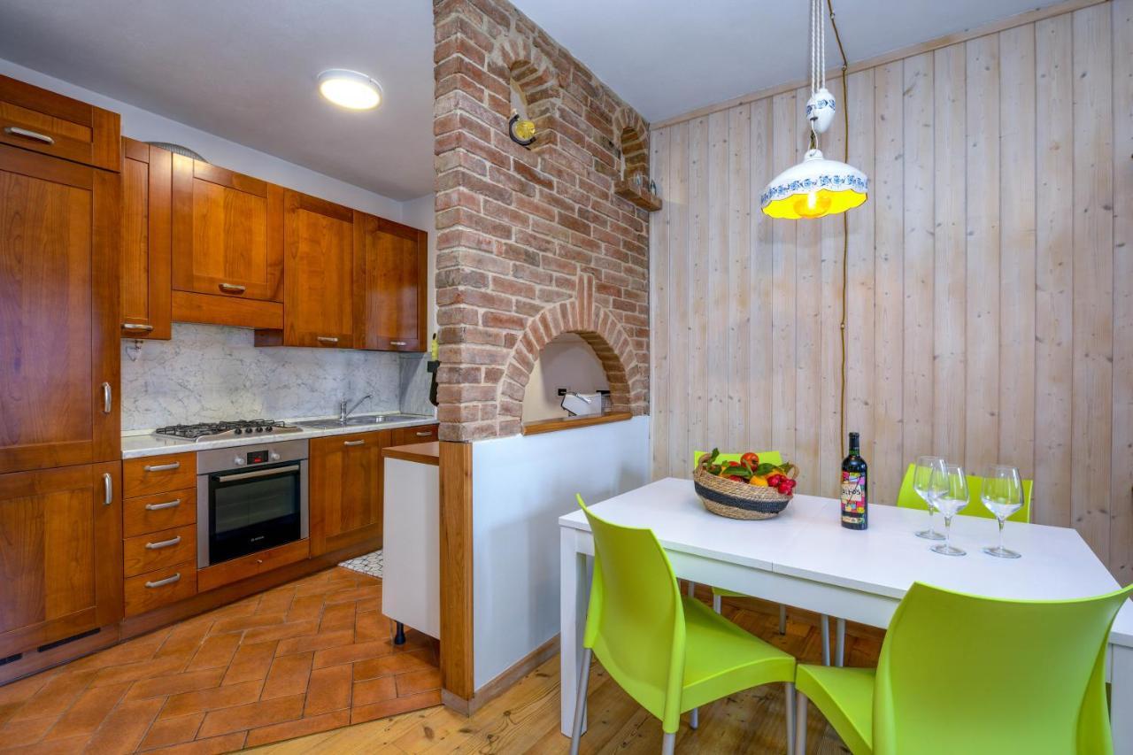 Casa Nel Borgo - Casa Oliva Villa Tremosine Luaran gambar
