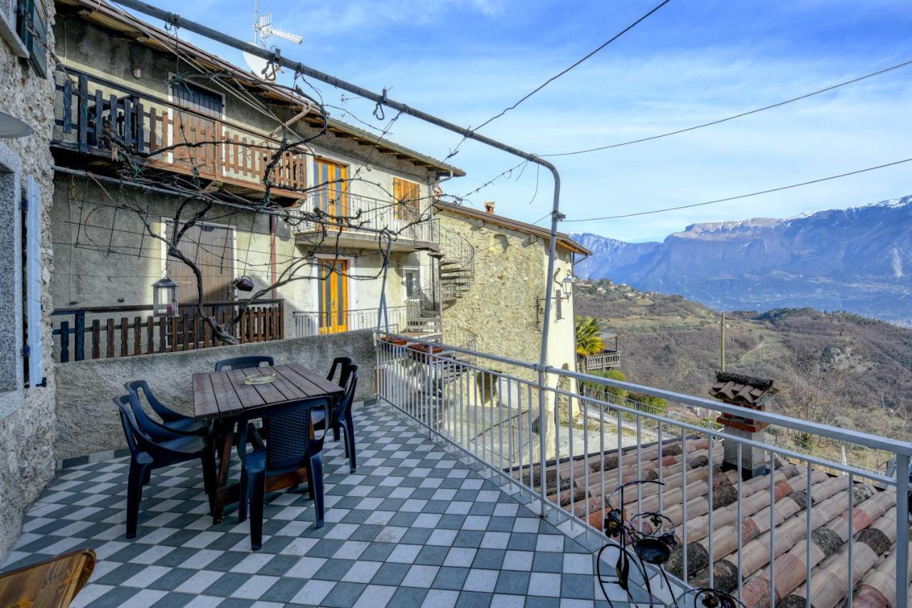 Casa Nel Borgo - Casa Oliva Villa Tremosine Luaran gambar
